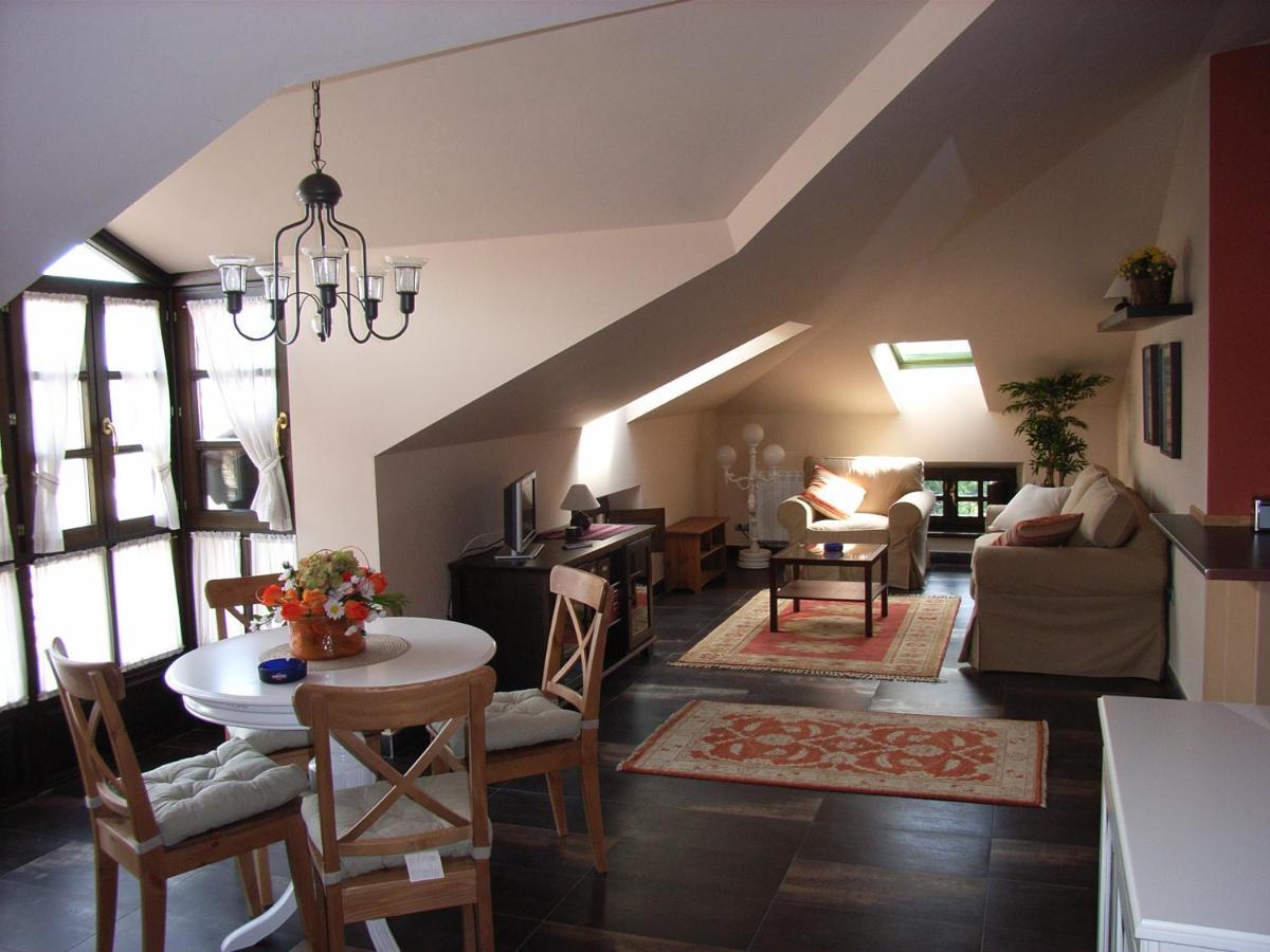 Apartamentos Ebro Reinosa Buitenkant foto
