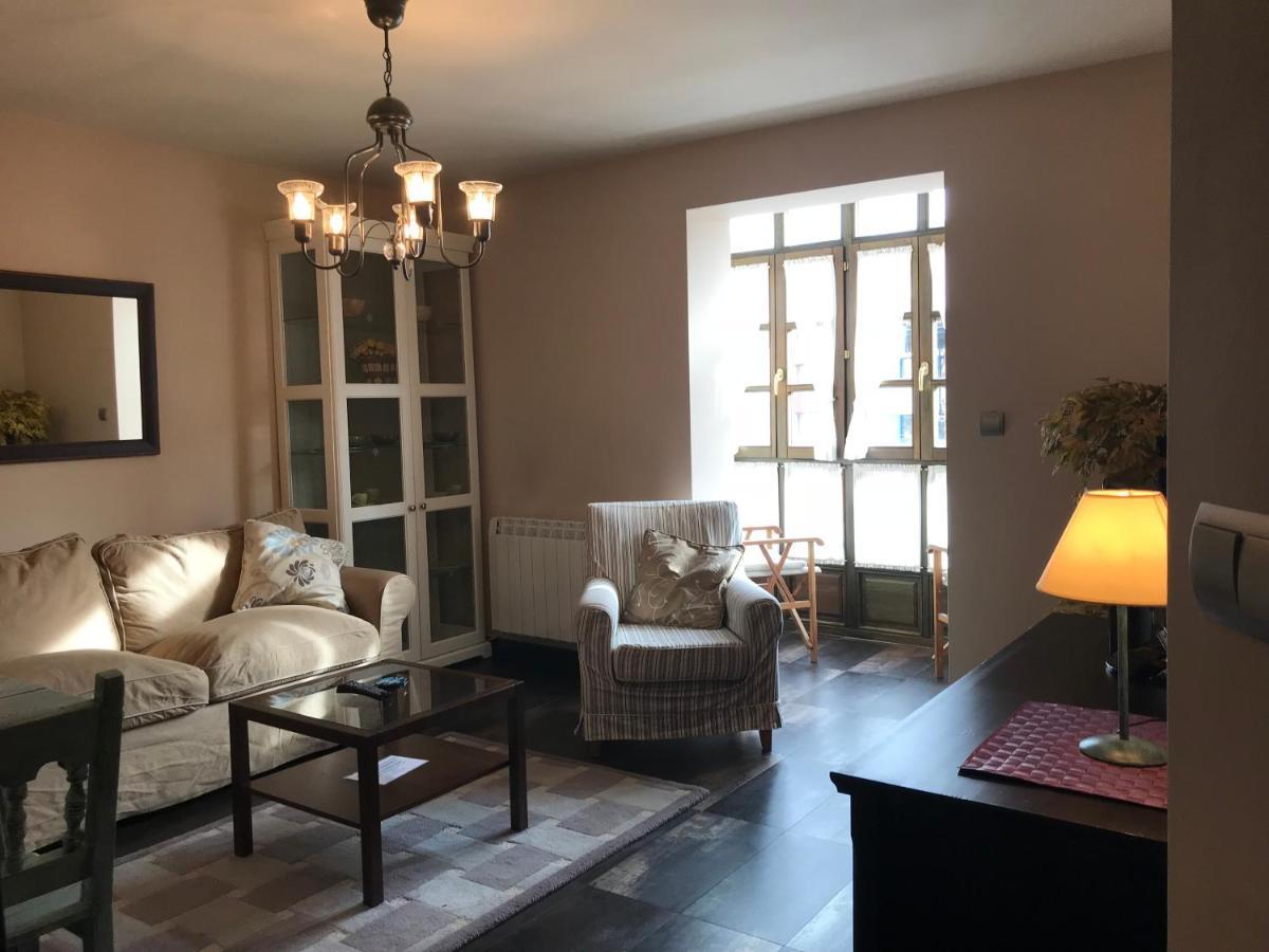 Apartamentos Ebro Reinosa Buitenkant foto